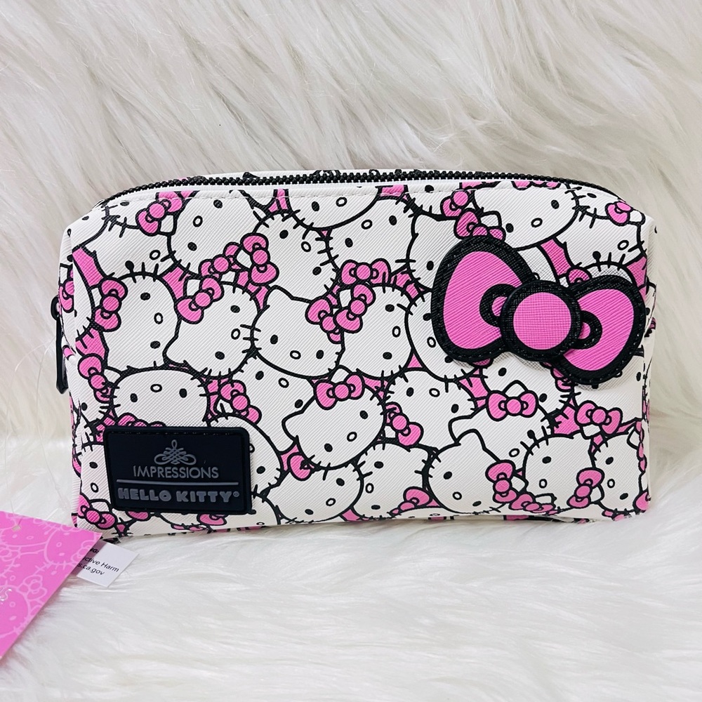 Hello Kitty Bundle - Picture 7 of 10